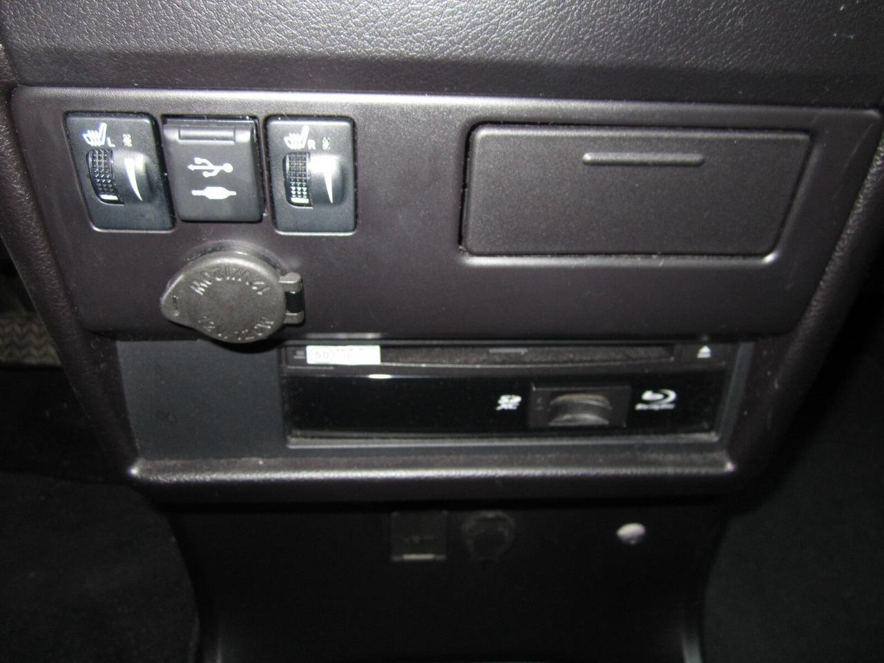 2018 Toyota Sienna XLE LIMITED AWD BROWN LEATHER NO ACCIDENTS Photo