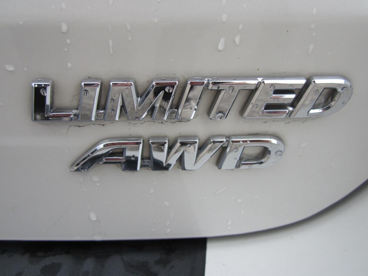 2018 Toyota Sienna XLE LIMITED AWD BROWN LEATHER NO ACCIDENTS Photo