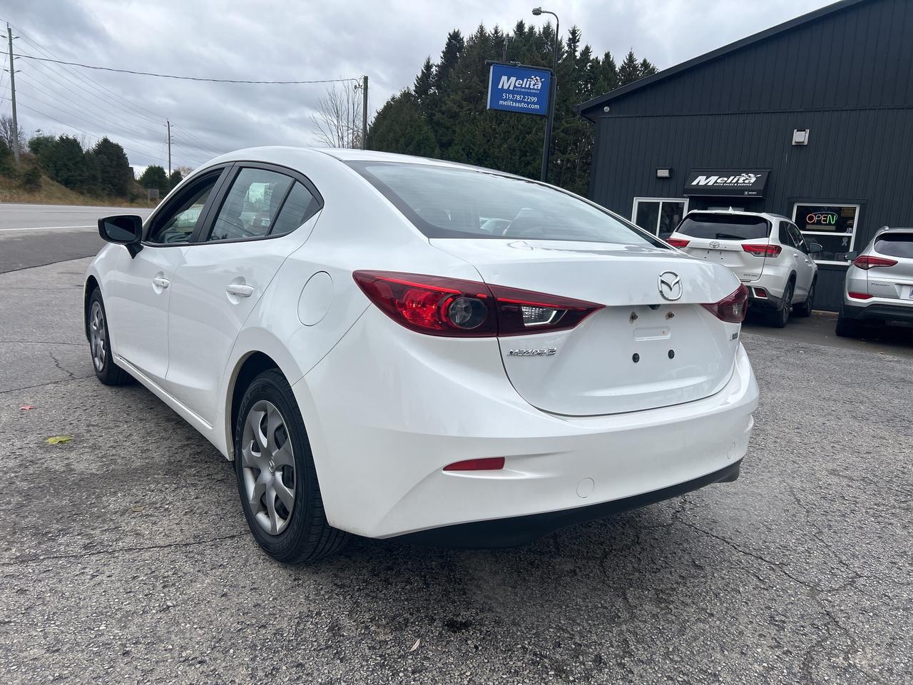 2018 Mazda MAZDA3 GX, Bluetooth, Back Up Cam Photo