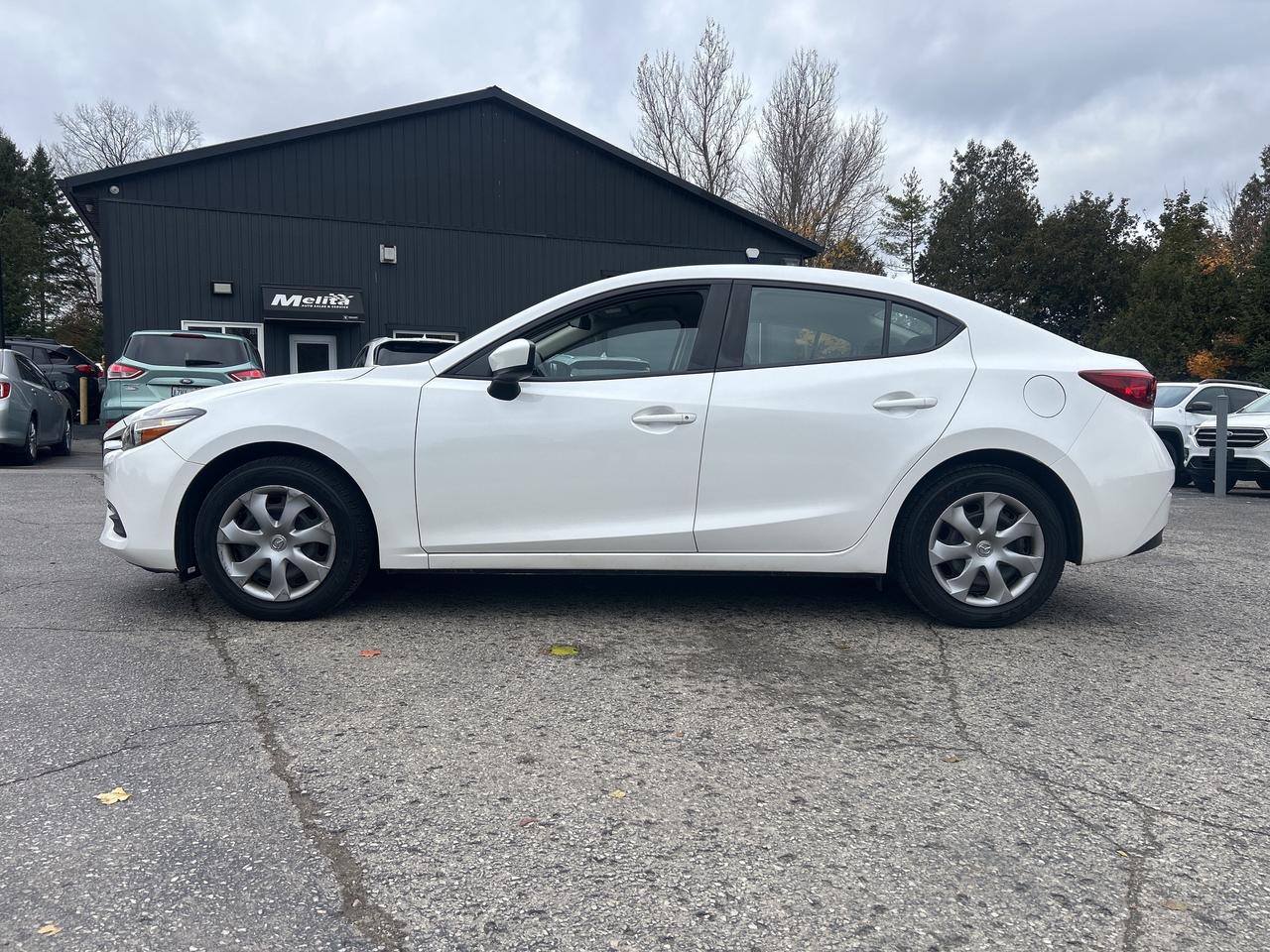 2018 Mazda MAZDA3 GX, Bluetooth, Back Up Cam Photo