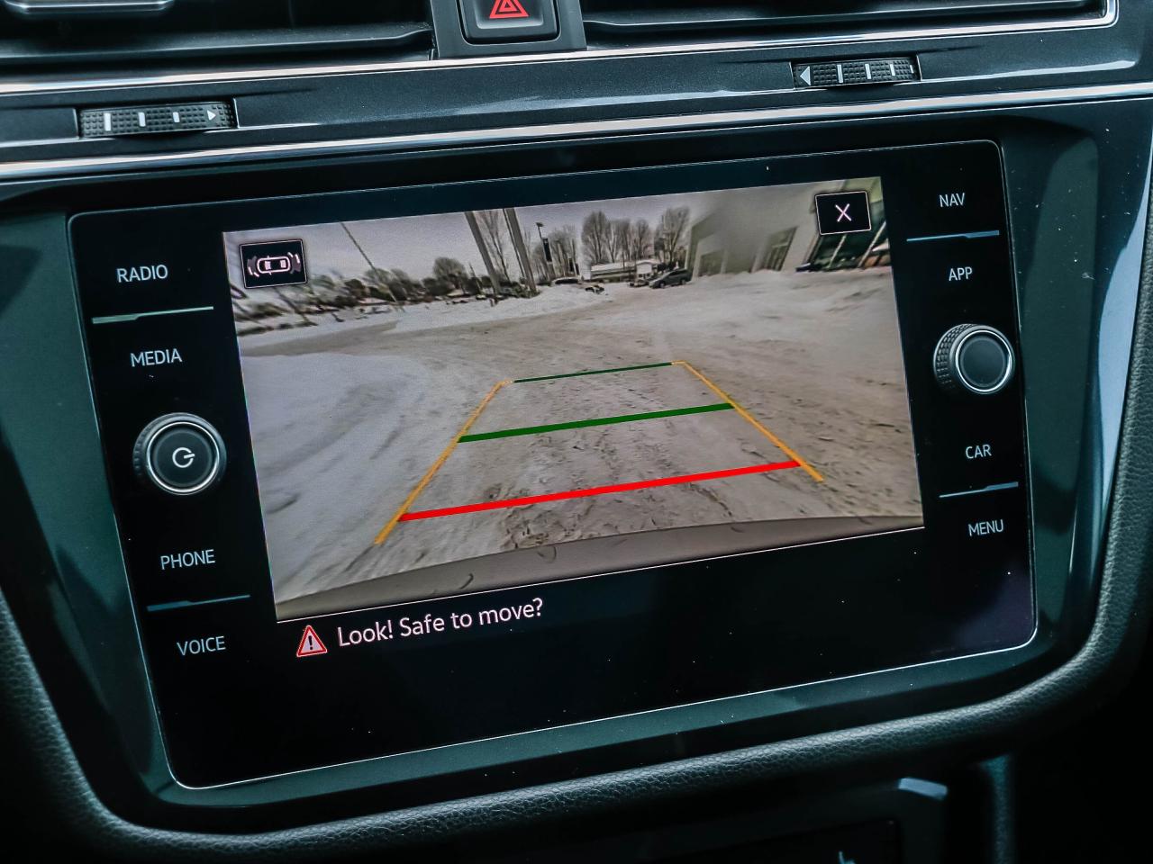 2022 Volkswagen Tiguan HIGHLINE R-LINE 4MOTION Photo