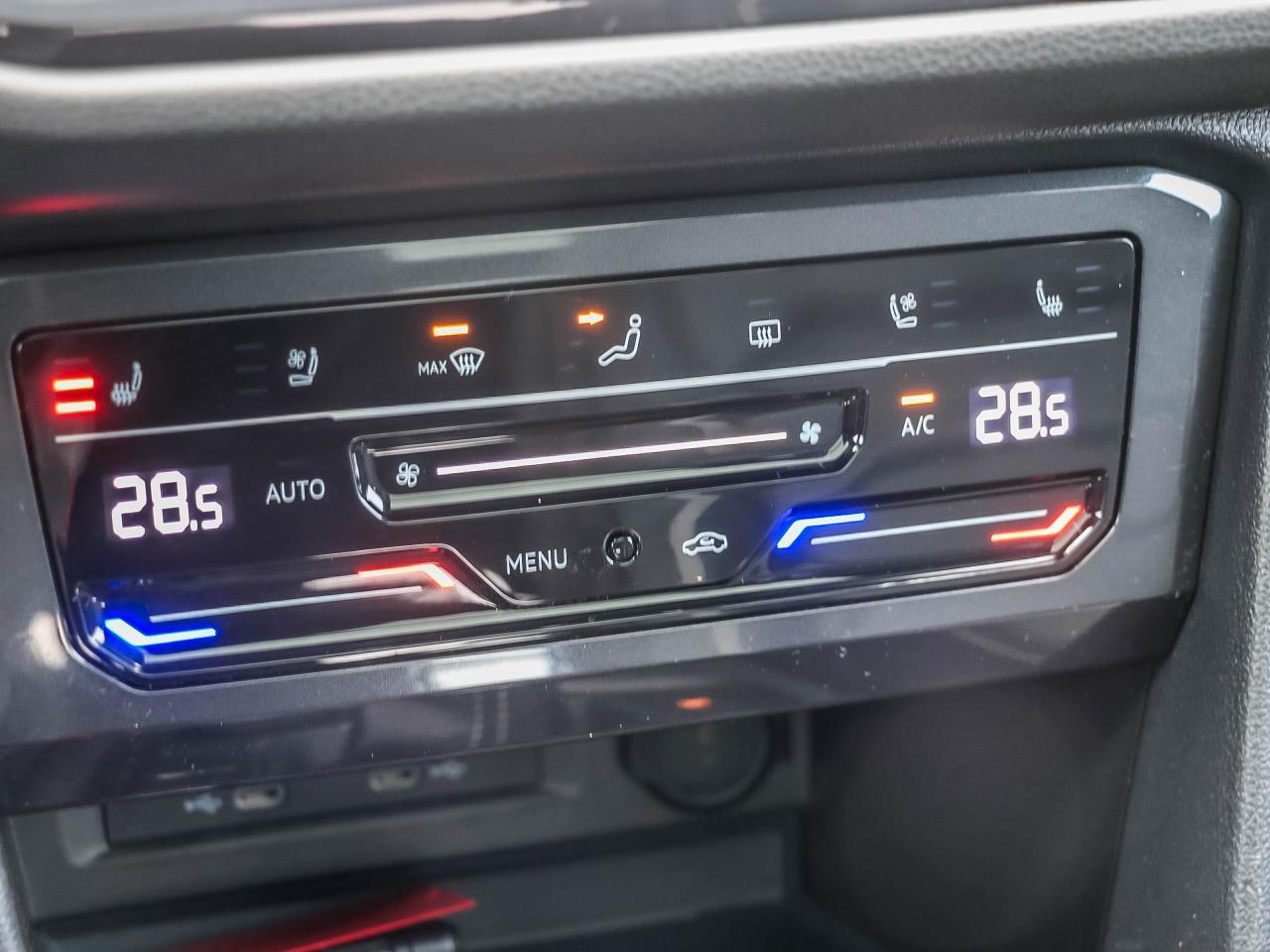 2022 Volkswagen Tiguan HIGHLINE R-LINE 4MOTION Photo