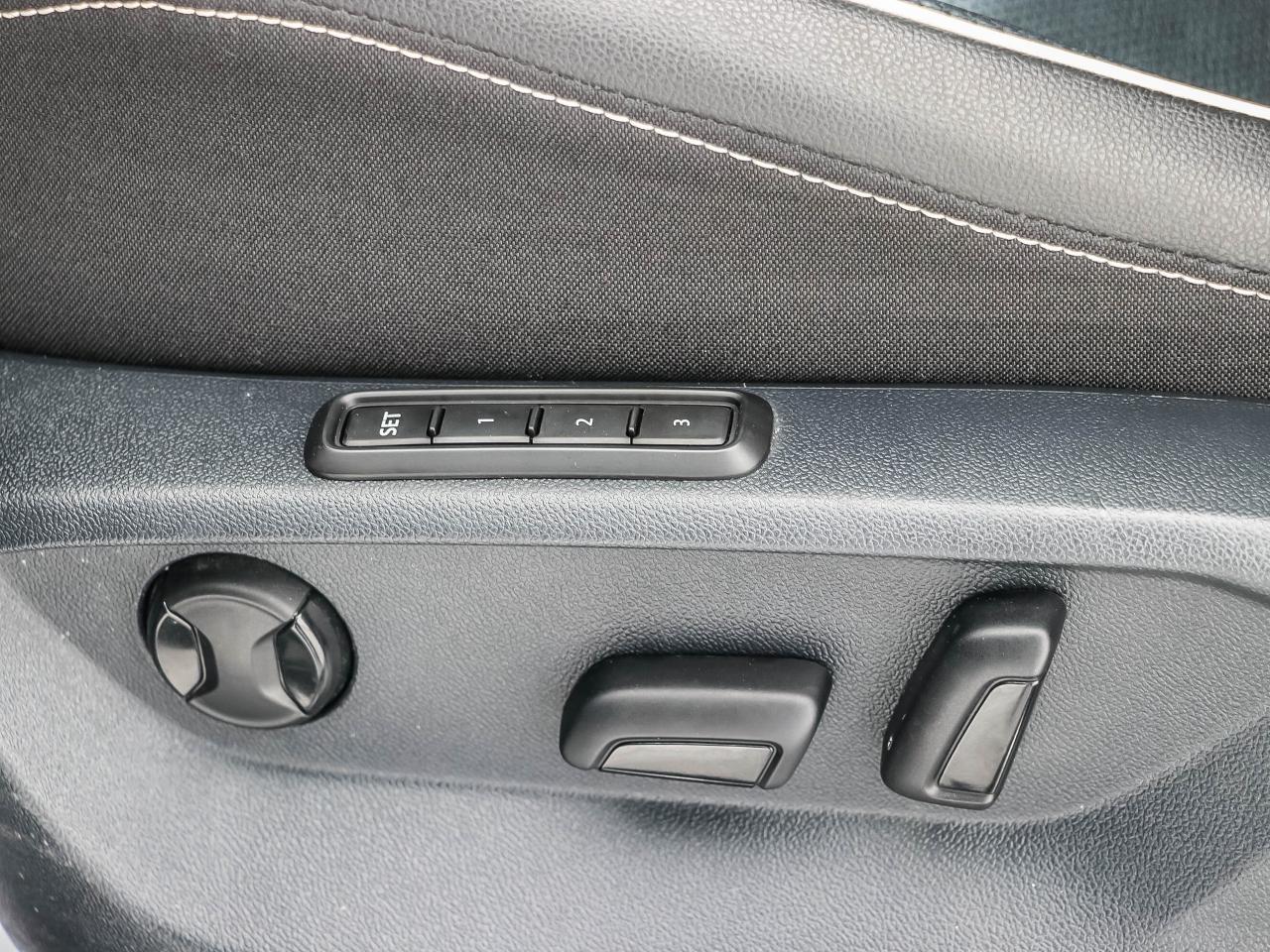 2022 Volkswagen Tiguan HIGHLINE R-LINE 4MOTION Photo