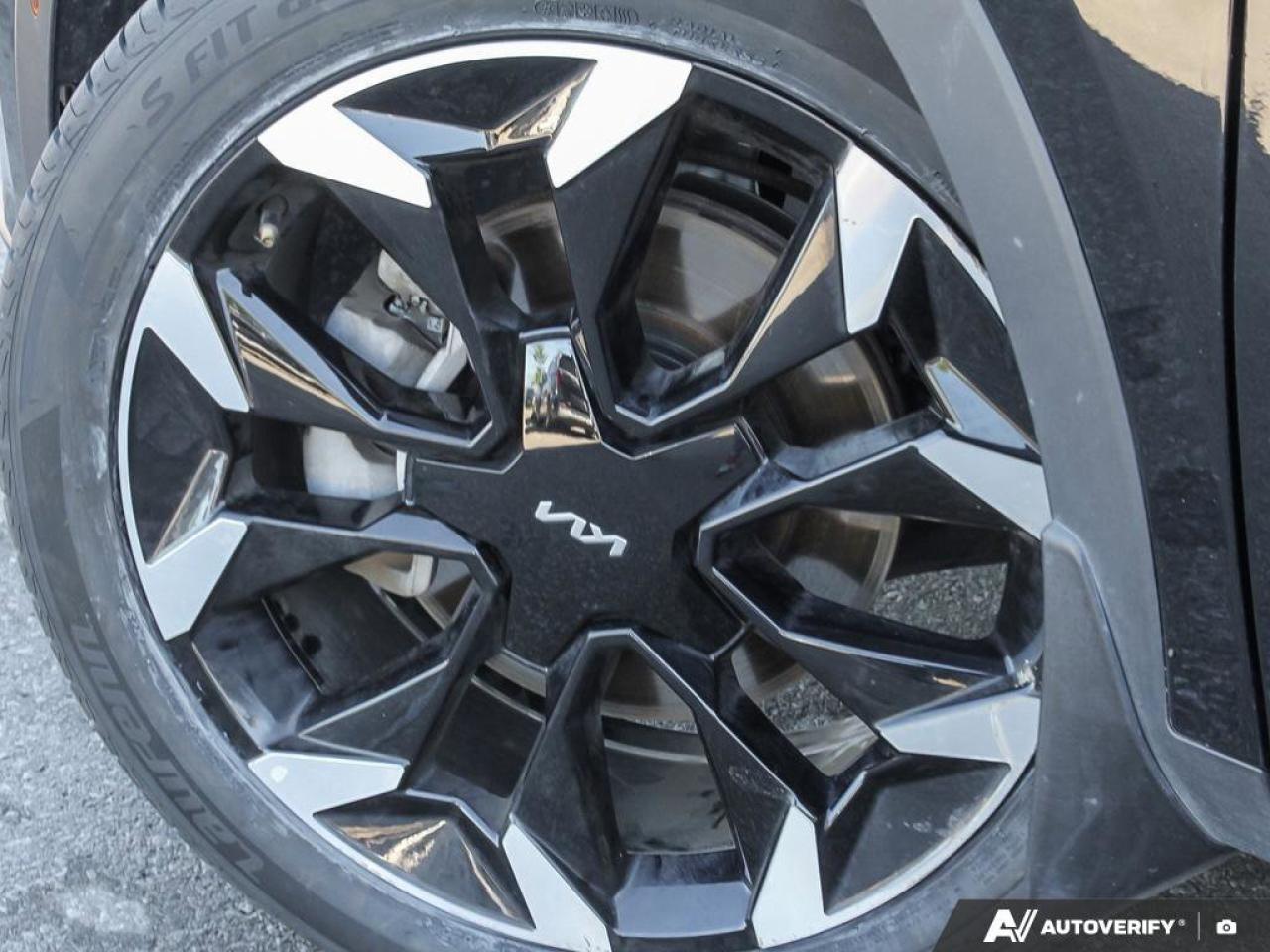 2024 Kia Sorento EX   Apple CarPlay   Backup Camera   Heated Seats Photo