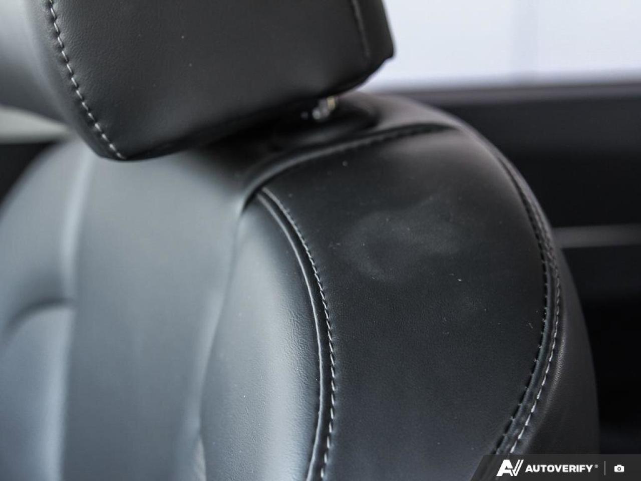 2024 Kia Sorento EX   Apple CarPlay   Backup Camera   Heated Seats Photo