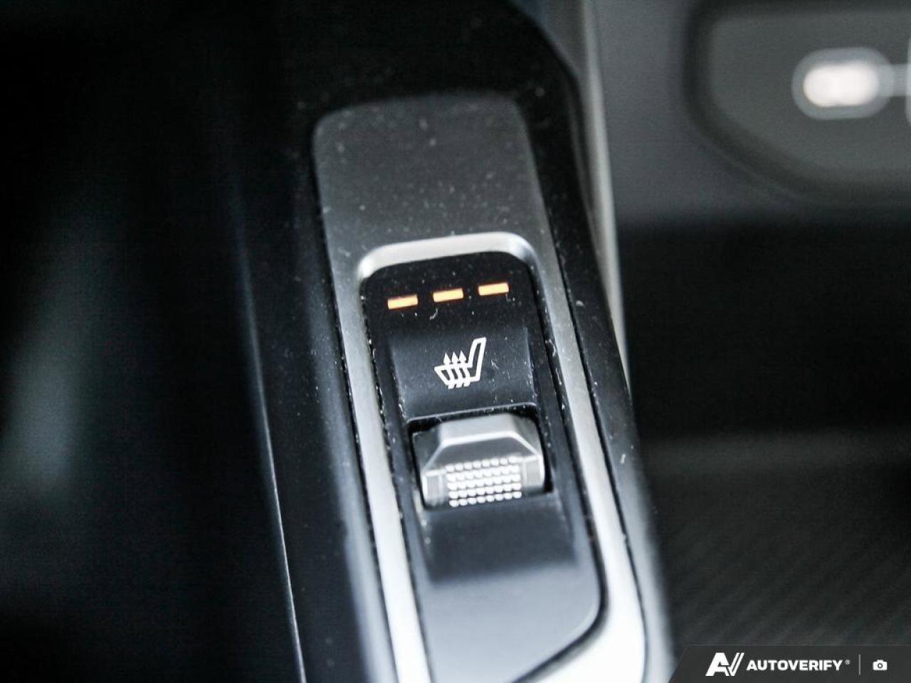 2024 Kia Sorento EX   Apple CarPlay   Backup Camera   Heated Seats Photo