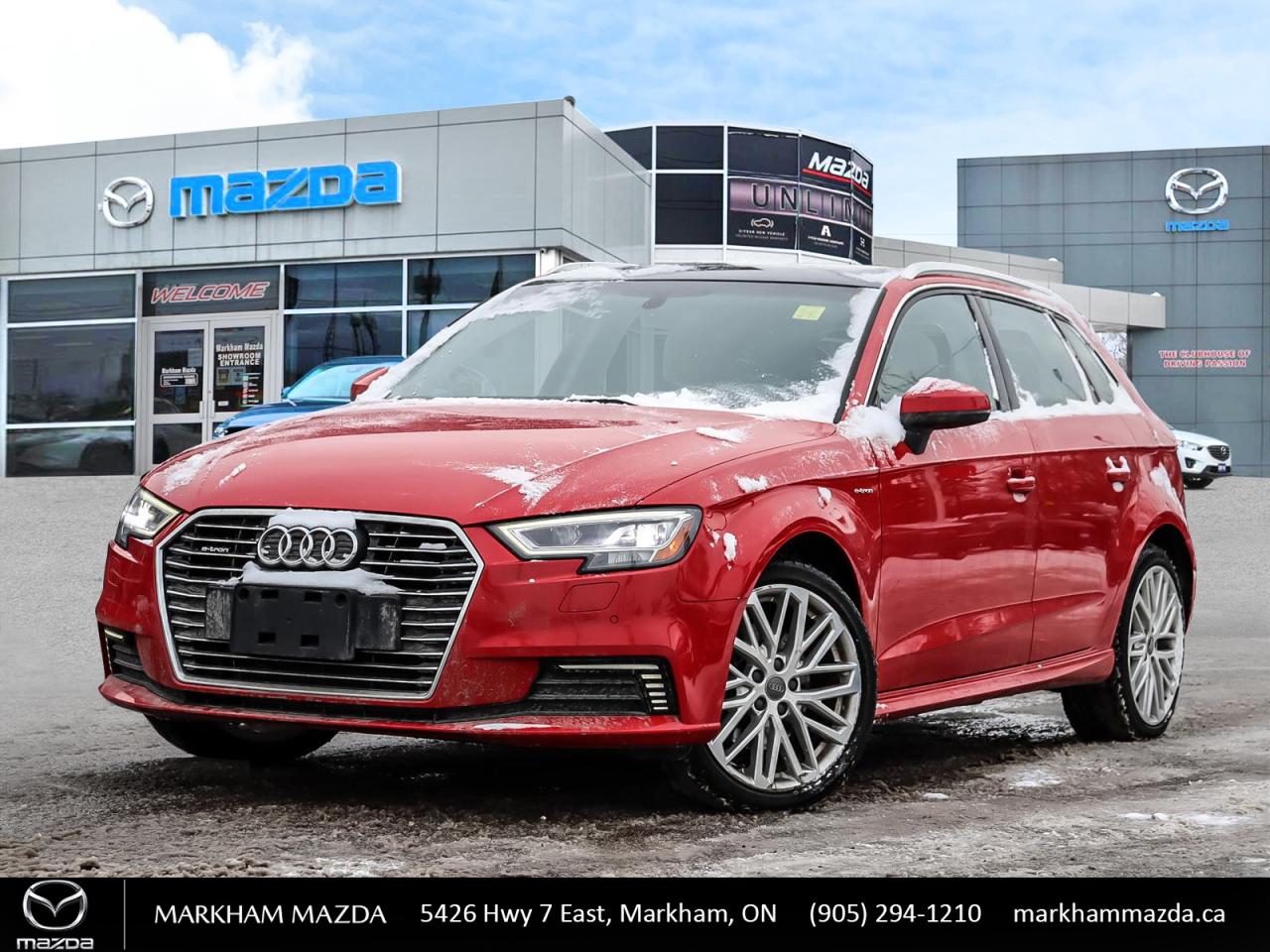 2017 Audi A3 e-tron Photo0