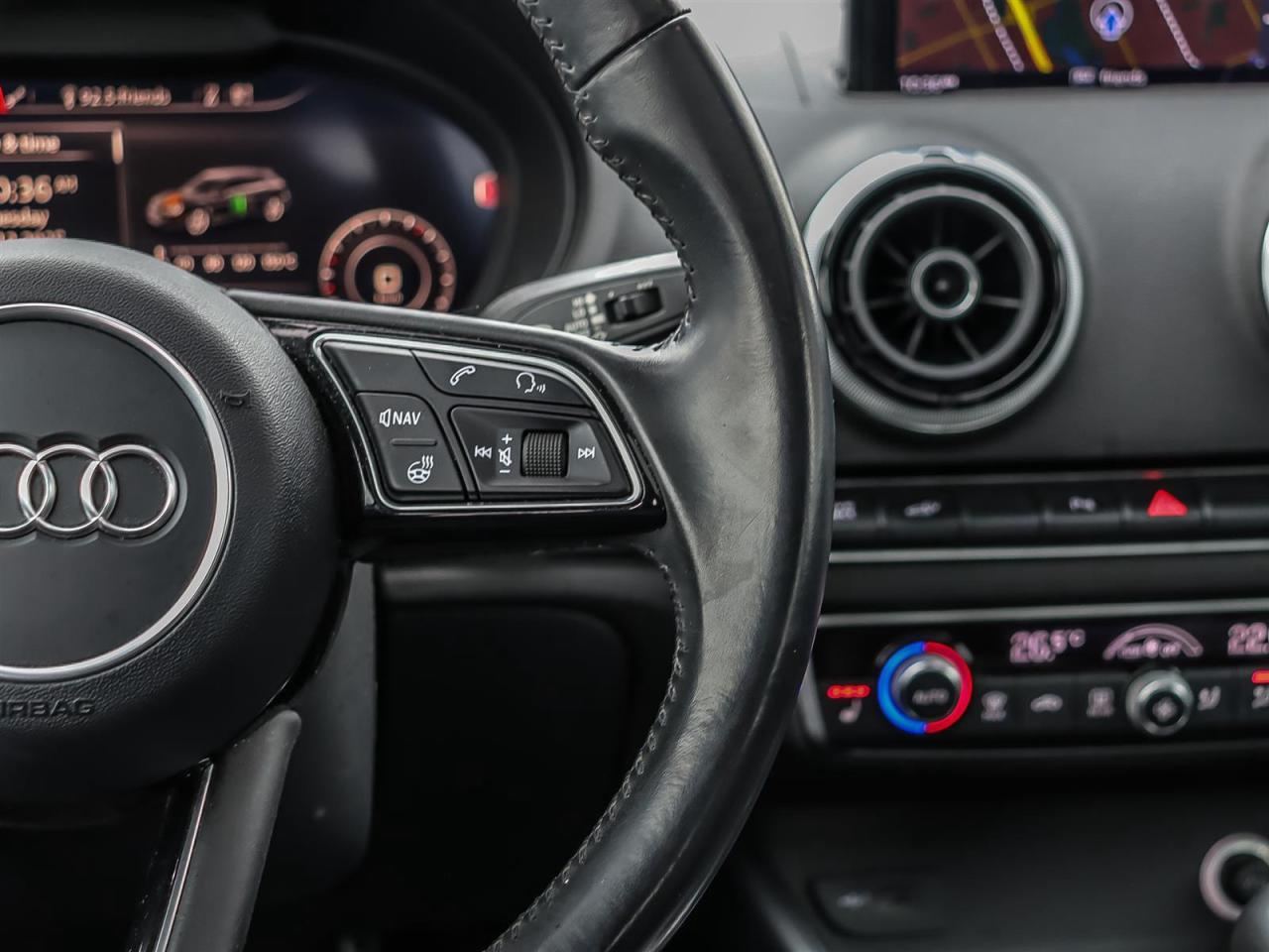 2017 Audi A3 e-tron Photo