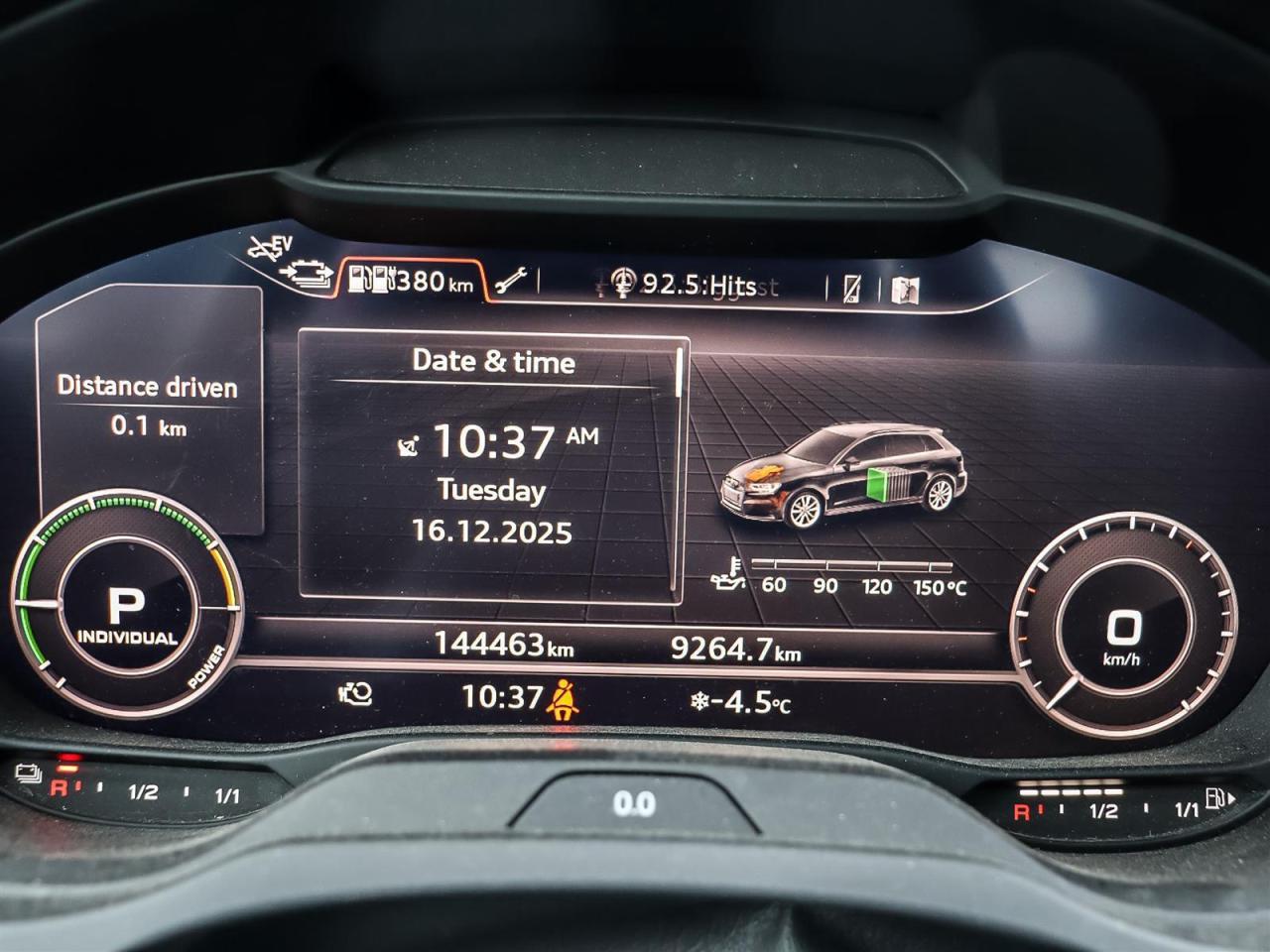 2017 Audi A3 e-tron Photo