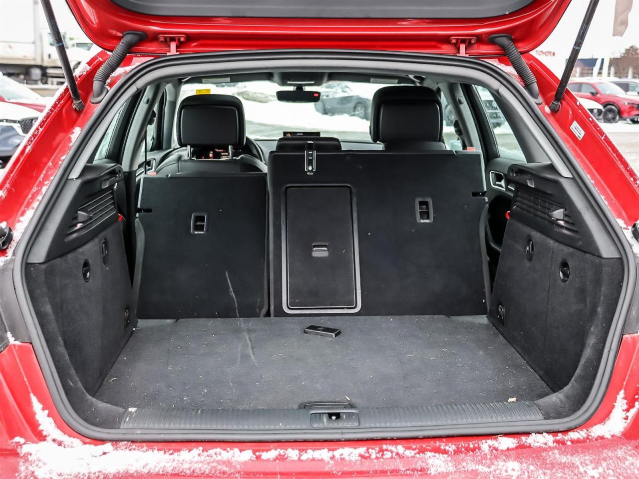 2017 Audi A3 e-tron Photo