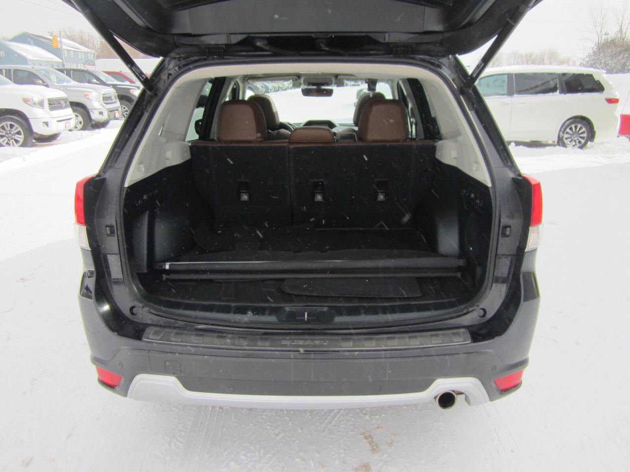 2020 Subaru Forester 2.5i Premier BROWN LEATHER LOADED ONE OWNER Photo