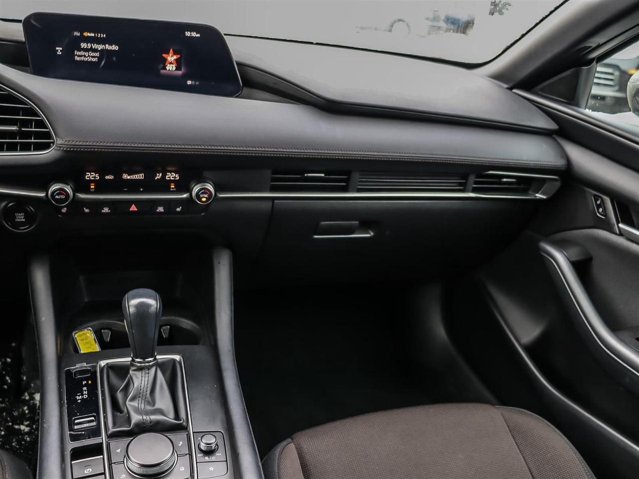 2023 Mazda MAZDA3 3.5% APR AWD HATCHBACK LOW LOW KM  1 OWNER CLEAN C Photo