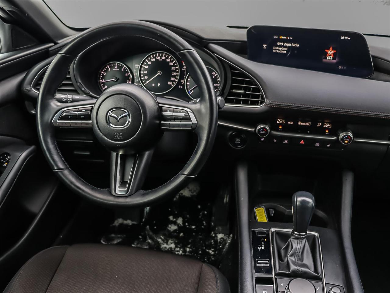 2023 Mazda MAZDA3 AWD HATCHBACK LOW LOW KM  1 OWNER CLEAN CARFAX Photo