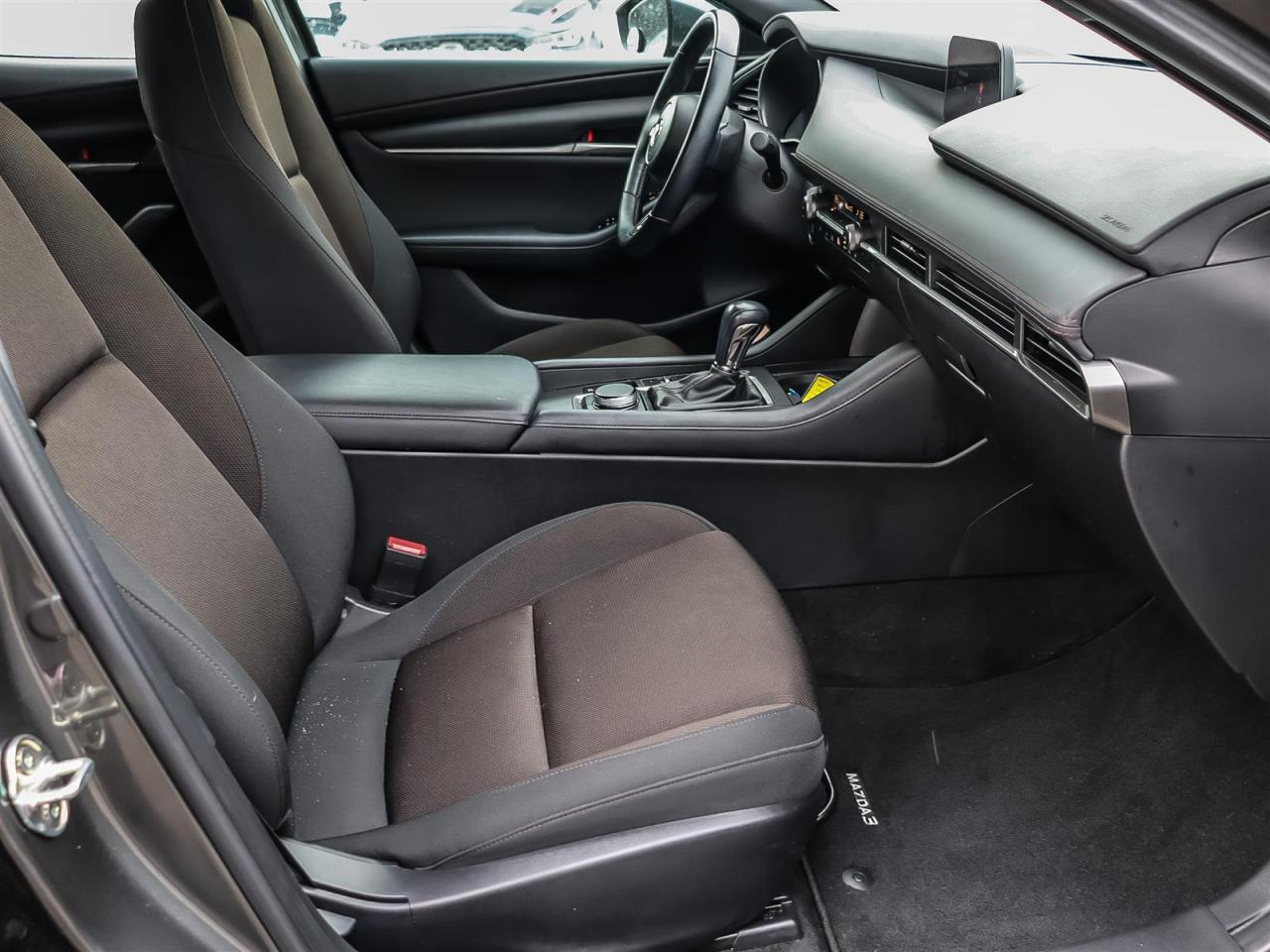 2023 Mazda MAZDA3 AWD HATCHBACK LOW LOW KM  1 OWNER CLEAN CARFAX Photo