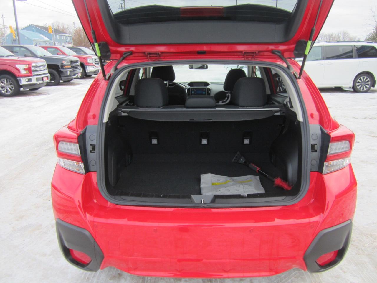 2020 Subaru Crosstrek Sport CVT LOADED SUNROOF ONE OWNER NO ACCIDENTS Photo