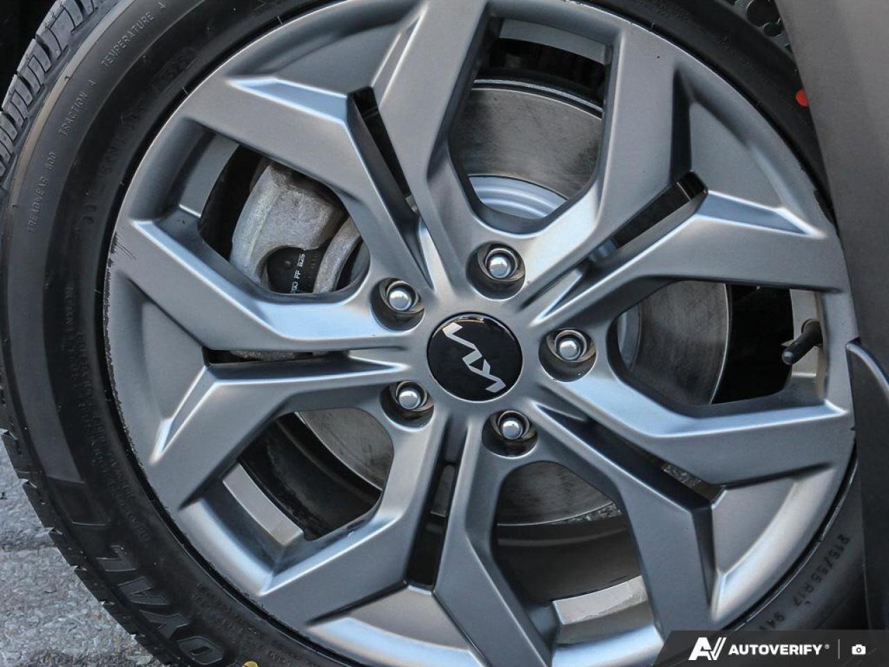 2024 Kia Seltos EX   AWD   Leather   Sunroof   Apple CarPlay   Hea Photo