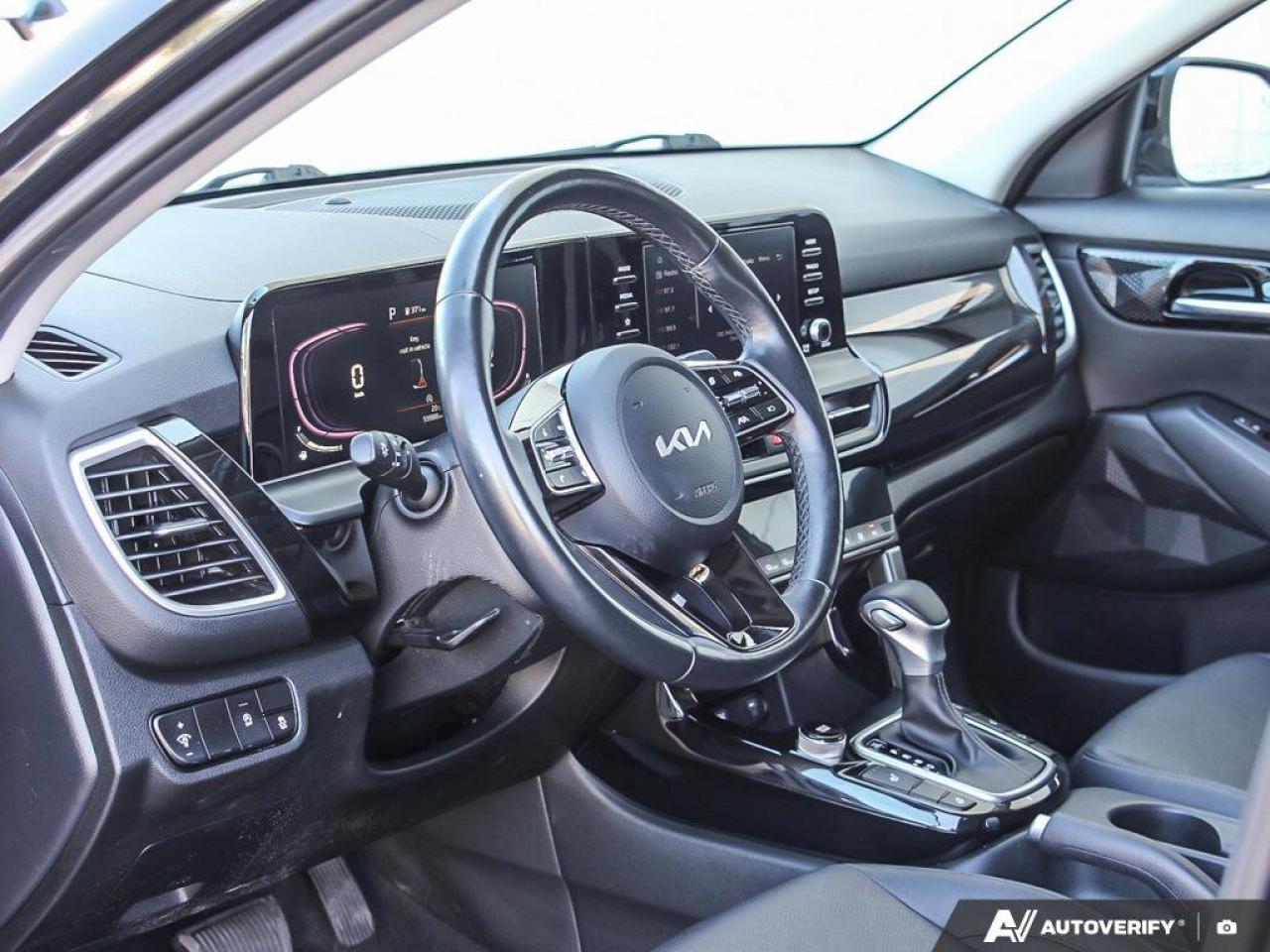 2024 Kia Seltos EX   AWD   Leather   Sunroof   Apple CarPlay   Hea Photo