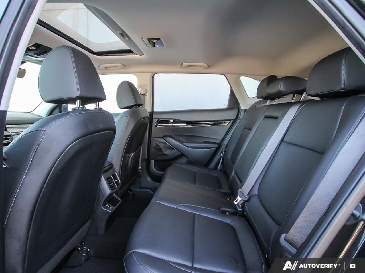 2024 Kia Seltos EX   AWD   Leather   Sunroof   Apple CarPlay   Hea Photo