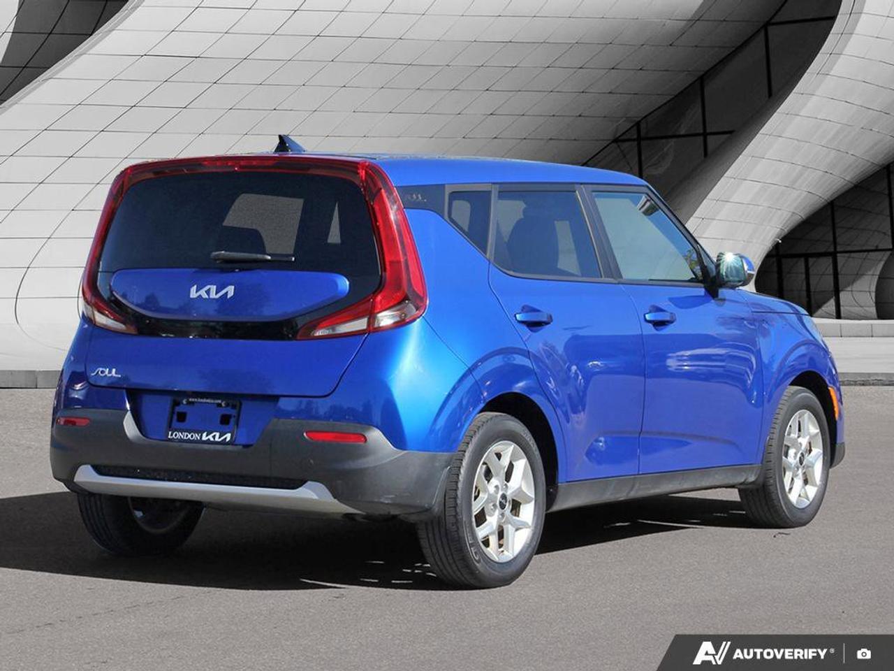 2022 Kia Soul EX   Apple CarPlay   Backup Camera   Heated Seats Photo