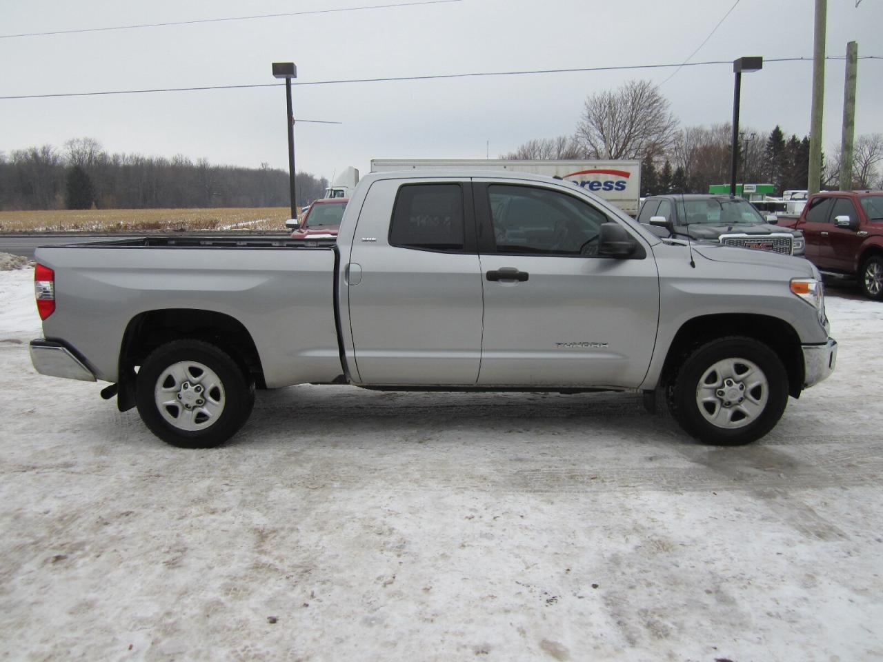 2015 Toyota Tundra 4WD Double Cab 146  4.6L SR5 Photo