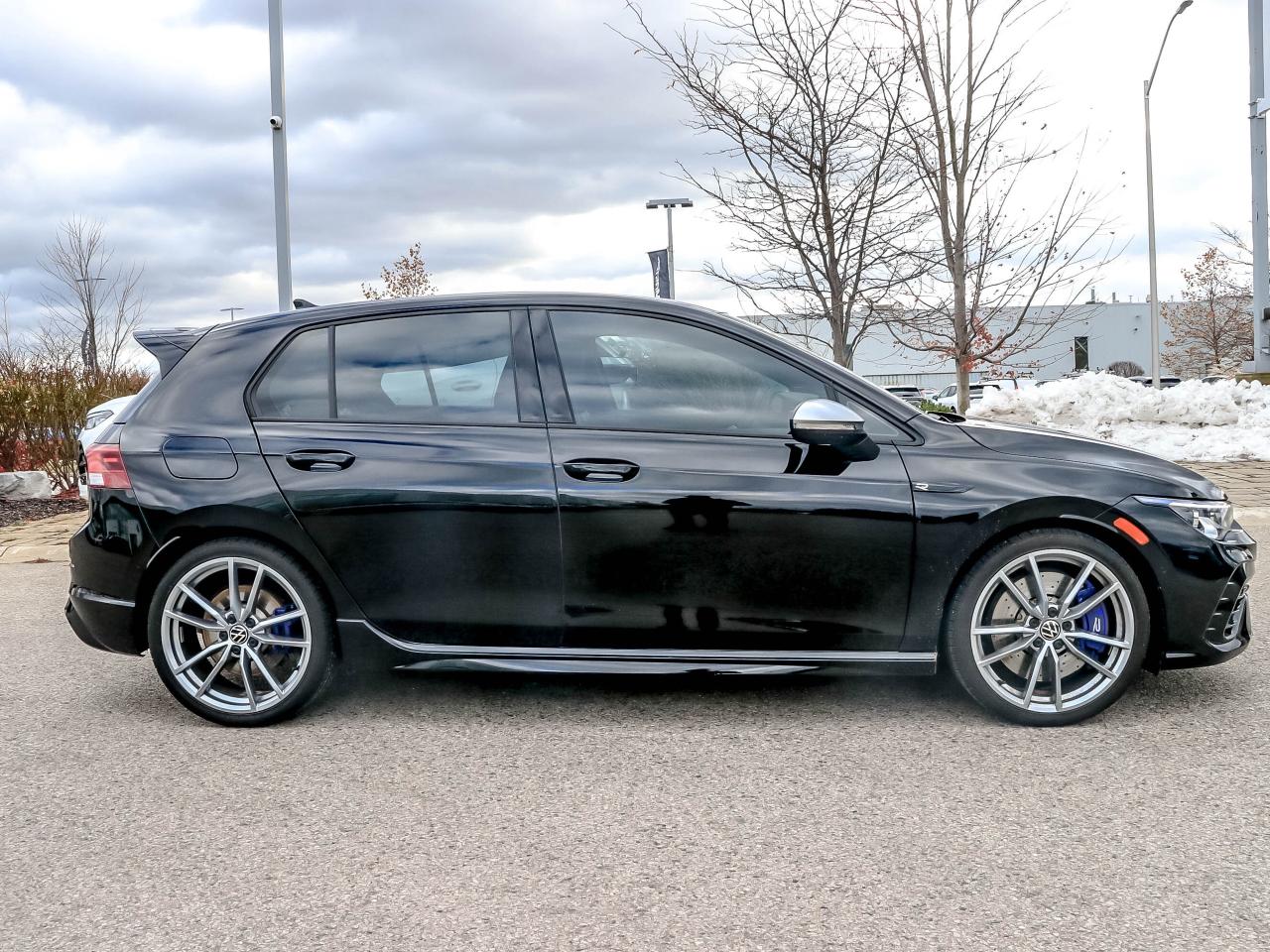 2024 Volkswagen Golf R Manual Photo