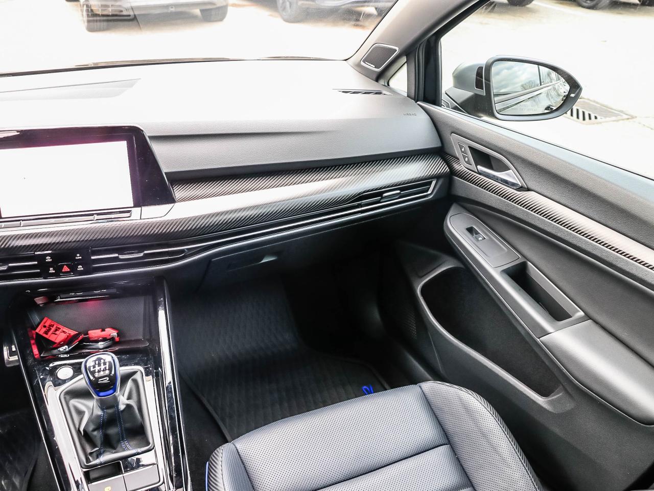 2024 Volkswagen Golf R Manual Photo