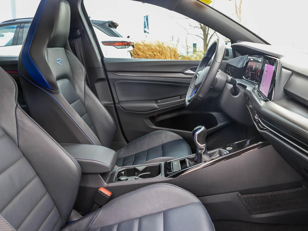 2024 Volkswagen Golf R Manual Photo