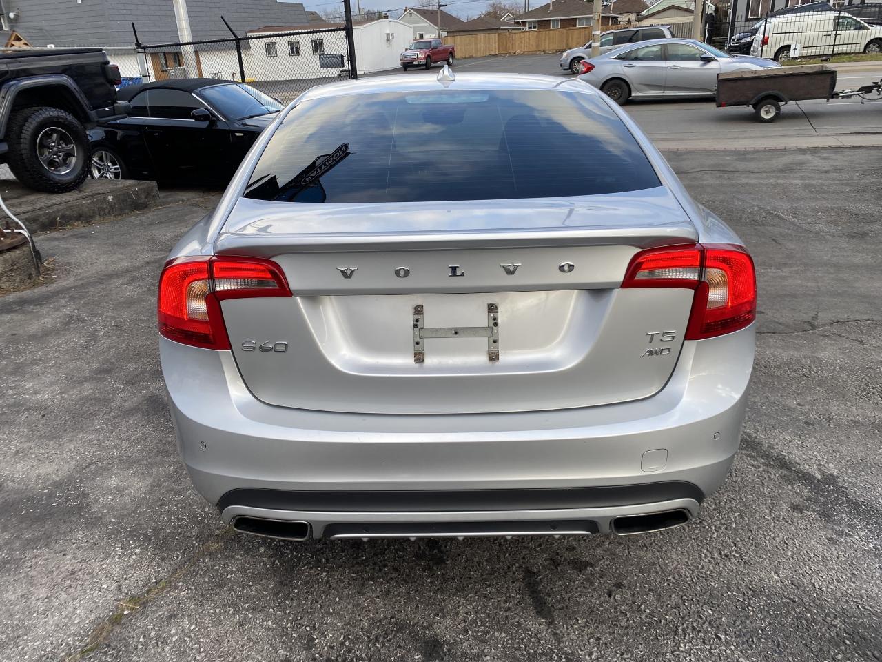 2016 Volvo S60 4dr Sdn T5 Special Edition Premier AWD Photo