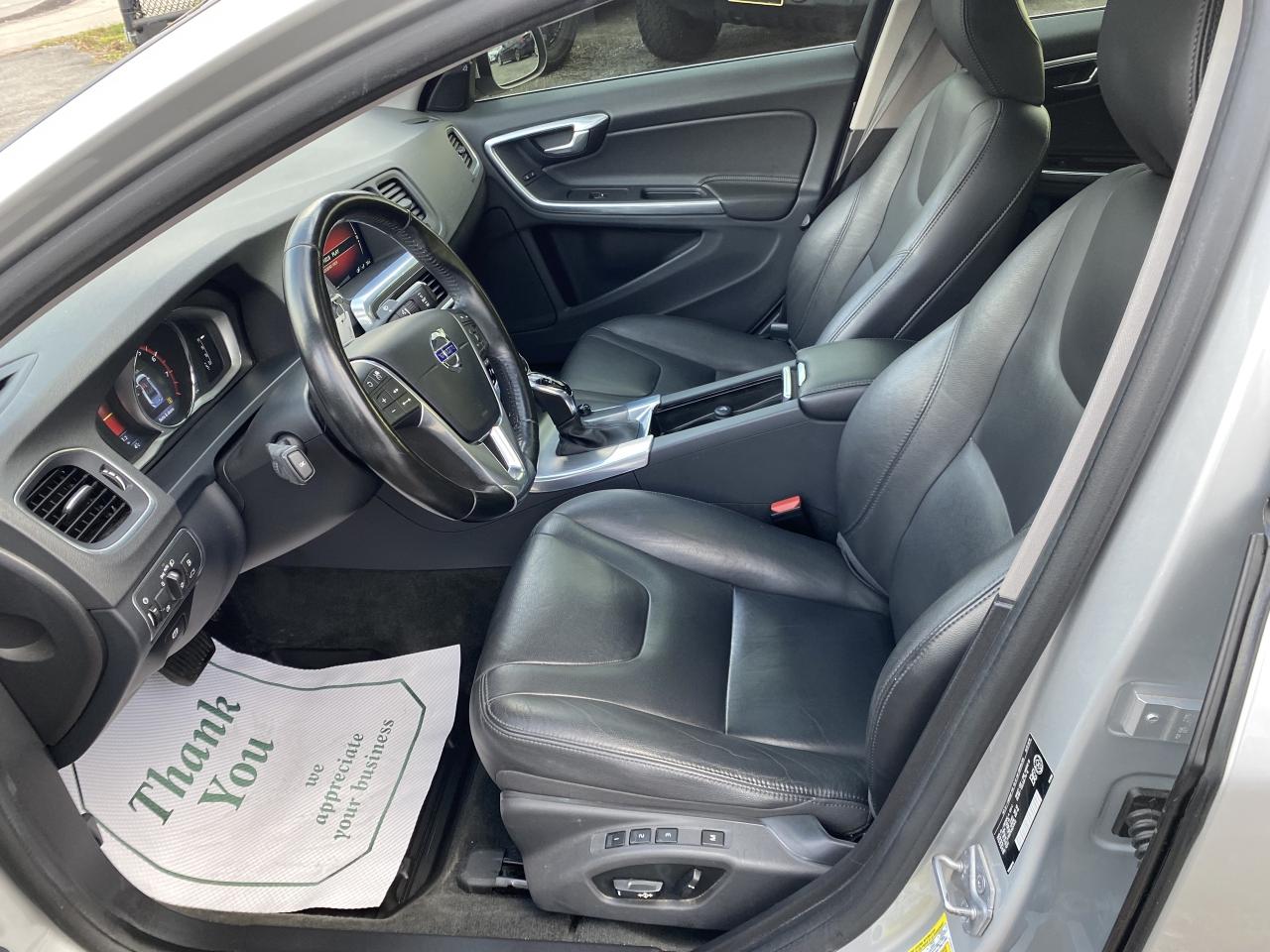 2016 Volvo S60 4dr Sdn T5 Special Edition Premier AWD Photo