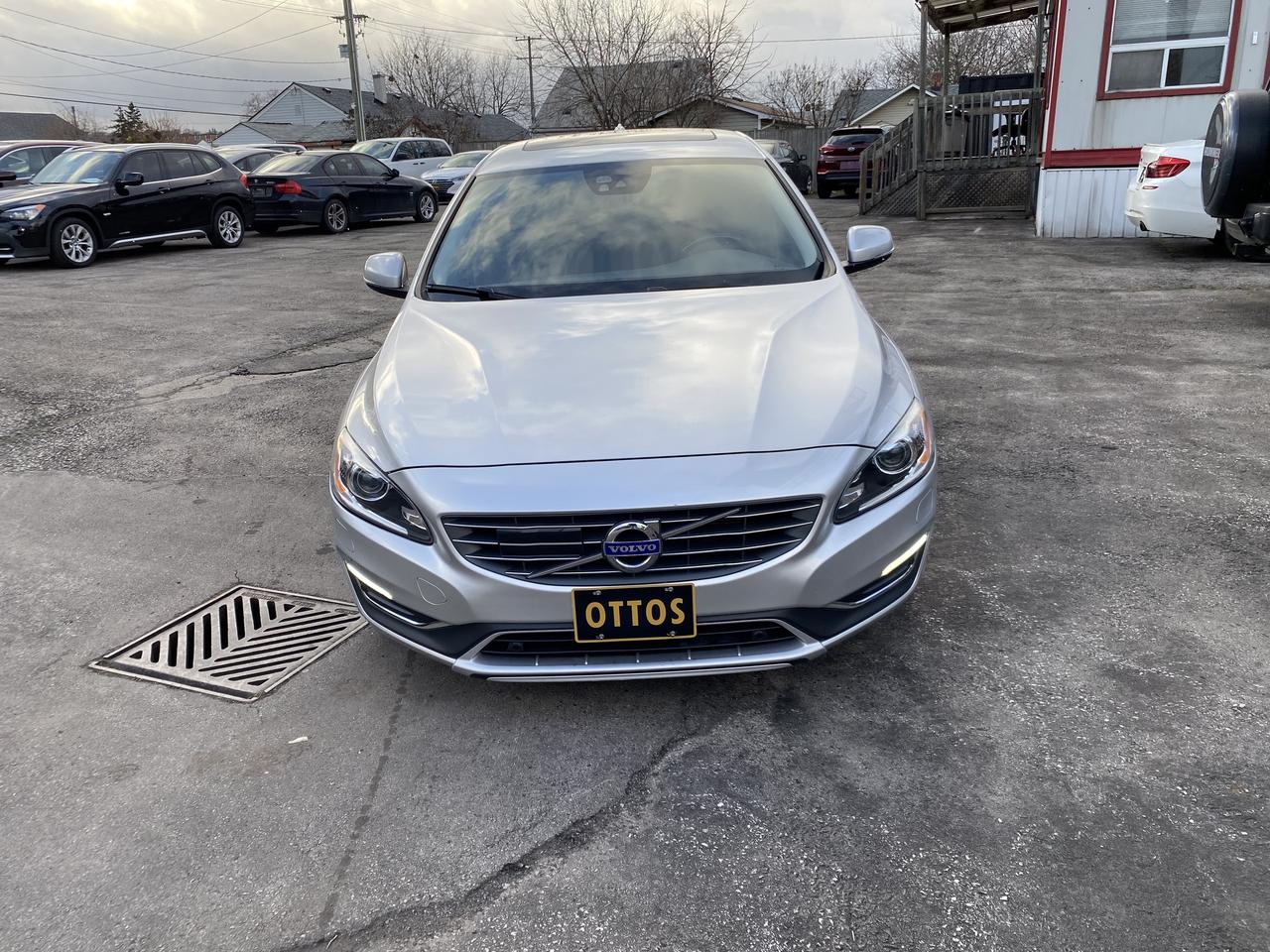 2016 Volvo S60 4dr Sdn T5 Special Edition Premier AWD Photo