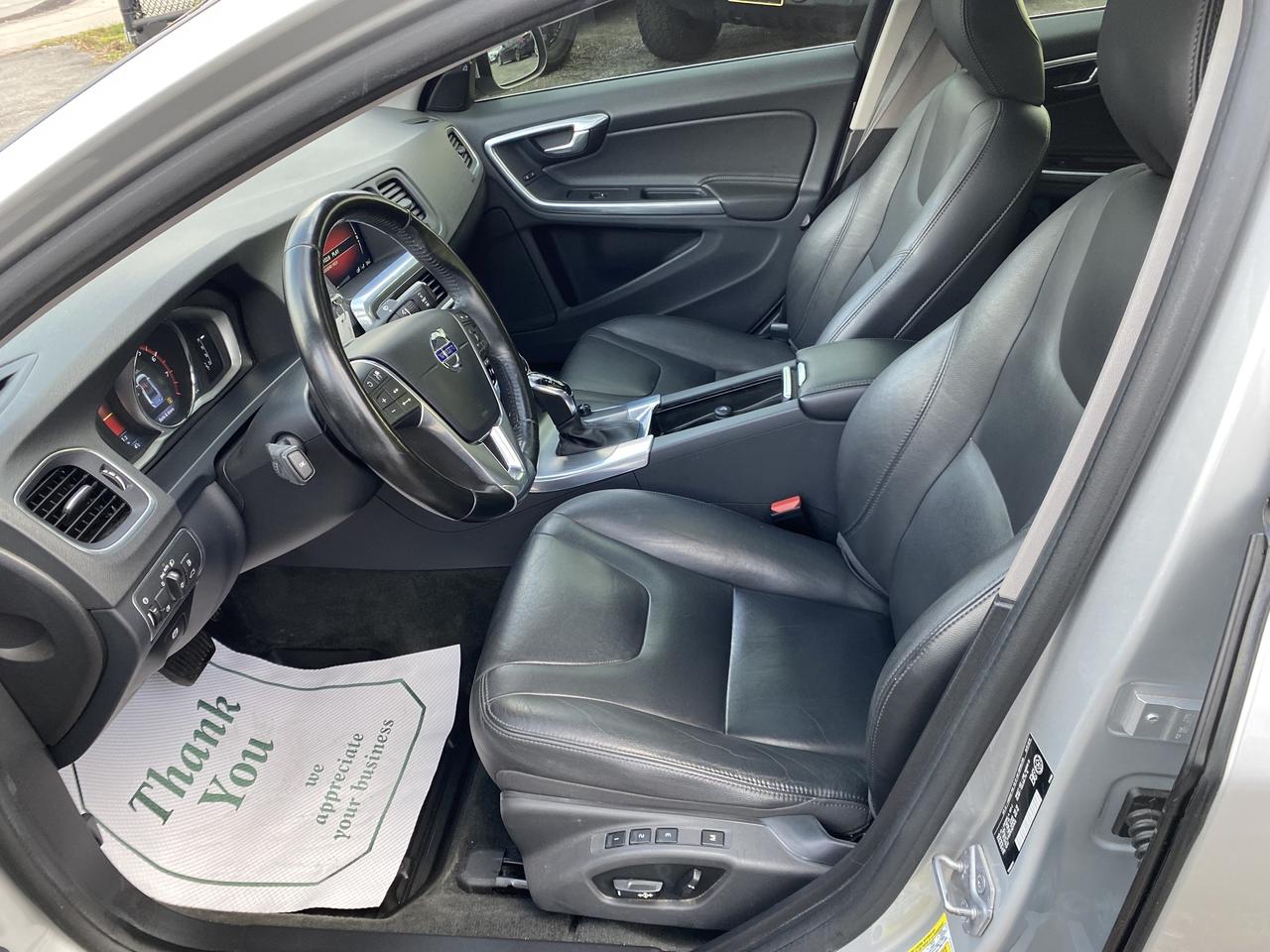 2016 Volvo S60 4dr Sdn T5 Special Edition Premier AWD Photo