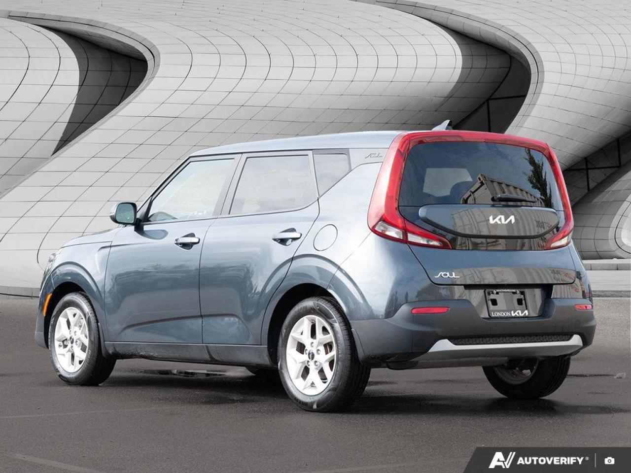 2022 Kia Soul EX   Apple CarPlay   Backup Camera   Heated Seats Photo