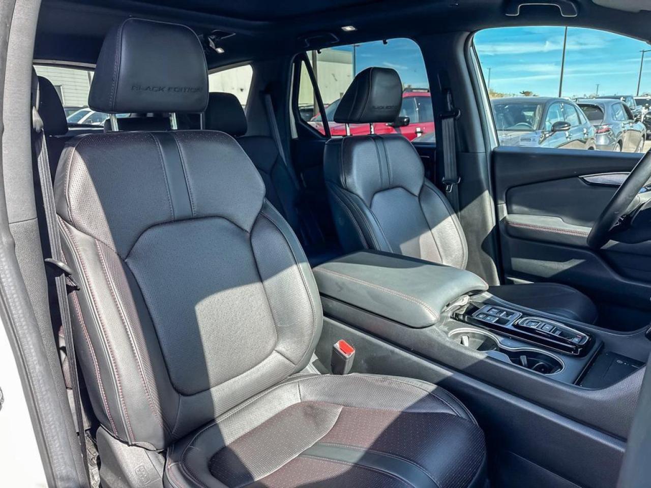 2025 Honda Pilot Black Edition Photo