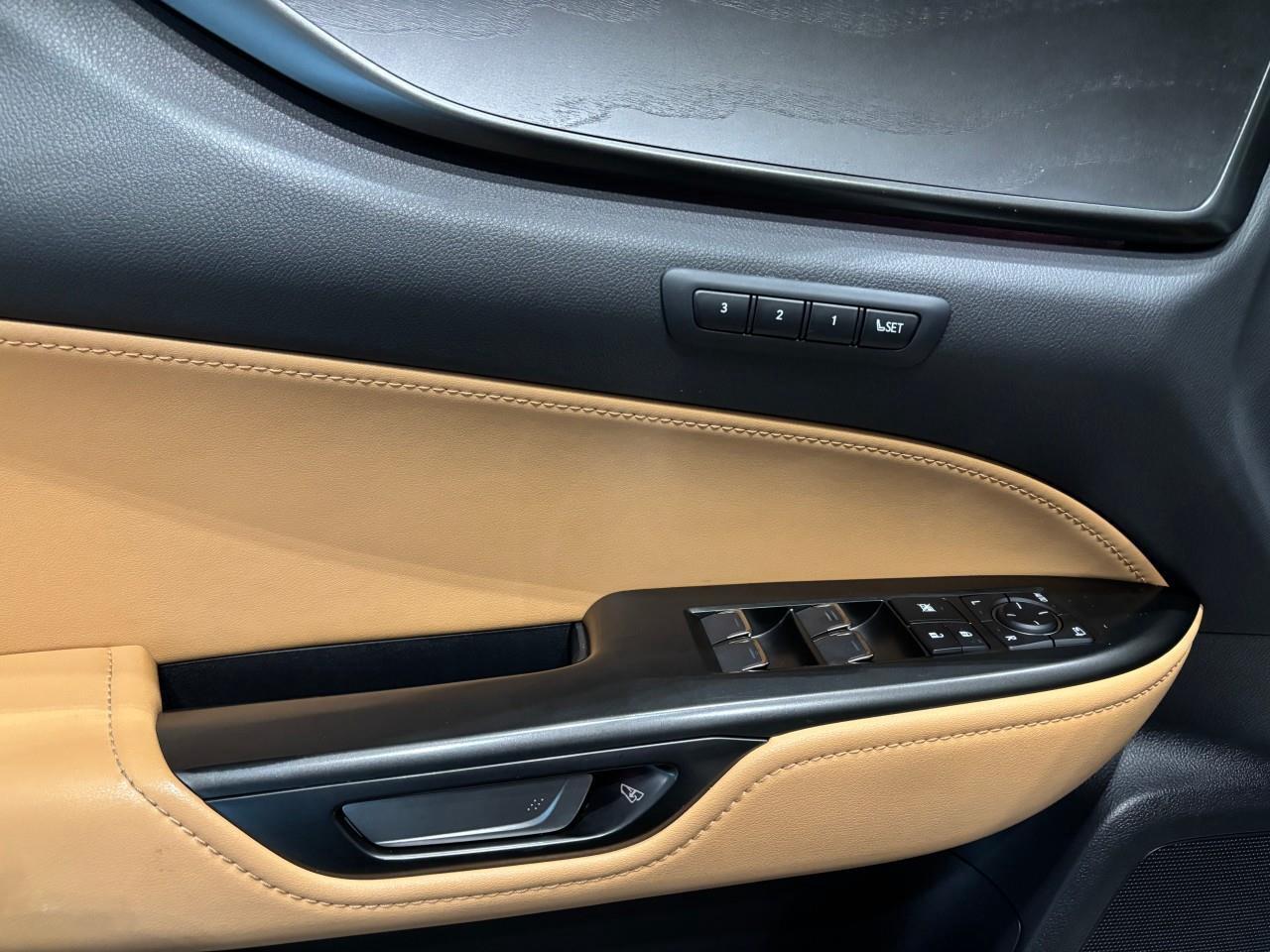 2022 Lexus NX 450h+ LEXUS CERTIFIED PRE-OWNED   EXECUTIVE PACKAGE   ON Photo