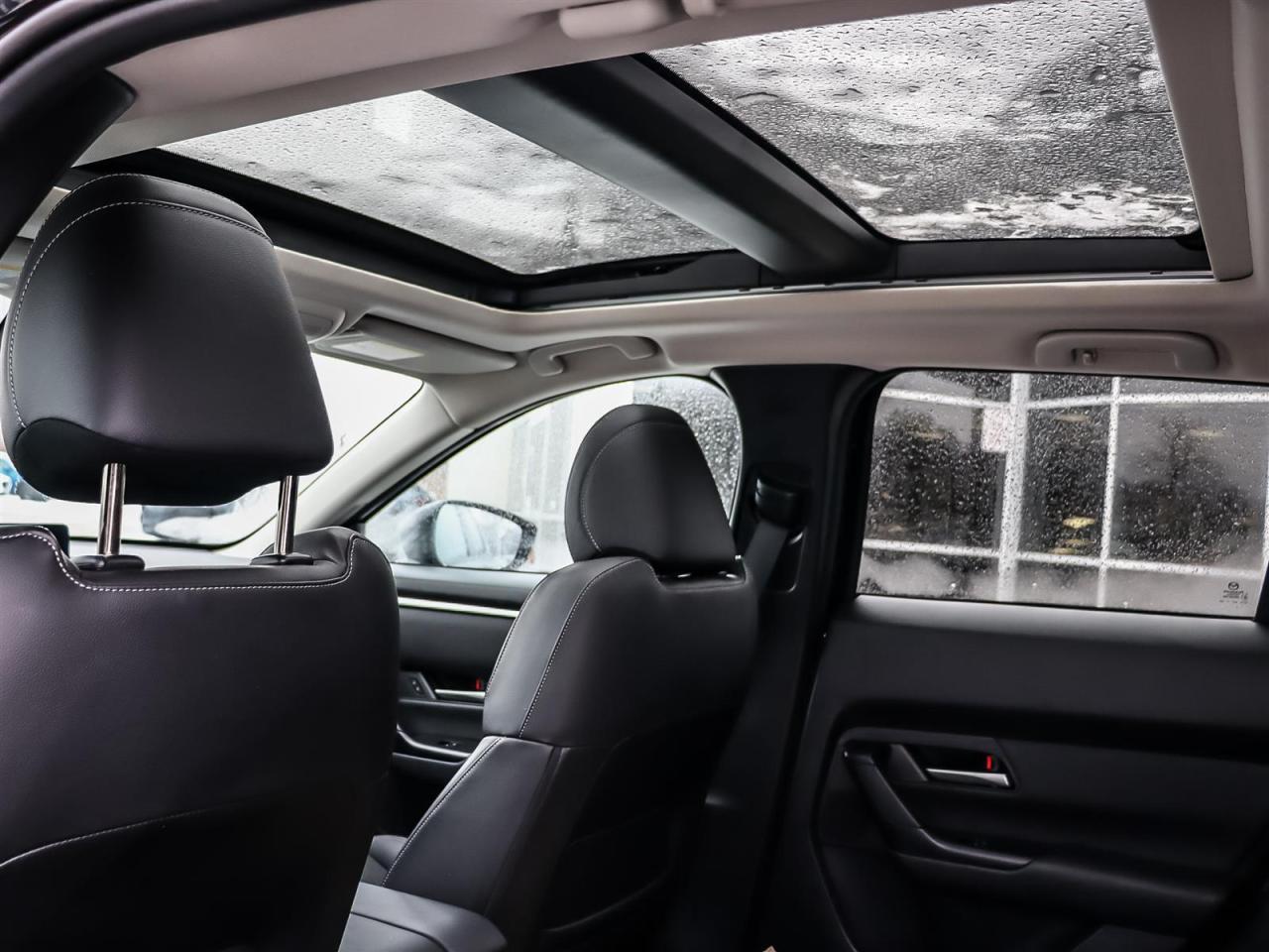 2023 Mazda CX-50 AWD PANORAMIC ROOF 1 OWNER CLEAN CARFAX Photo