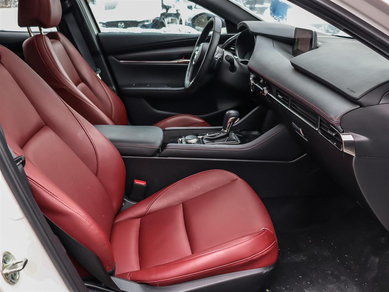 2024 Mazda MAZDA3 AWD GT RED LEATHER LOW KM 1 OWNER CLEAN CARFAX NAV Photo