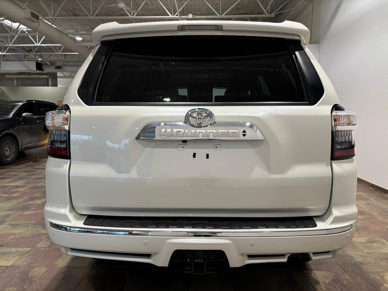 2022 Toyota 4Runner  Photo