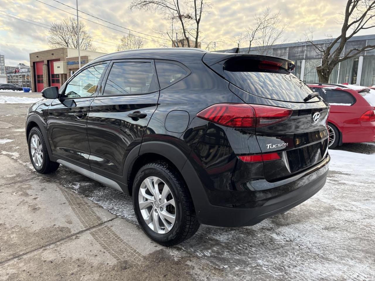 2021 Hyundai Tucson Preferred Extra Winter Tires Included Photo3