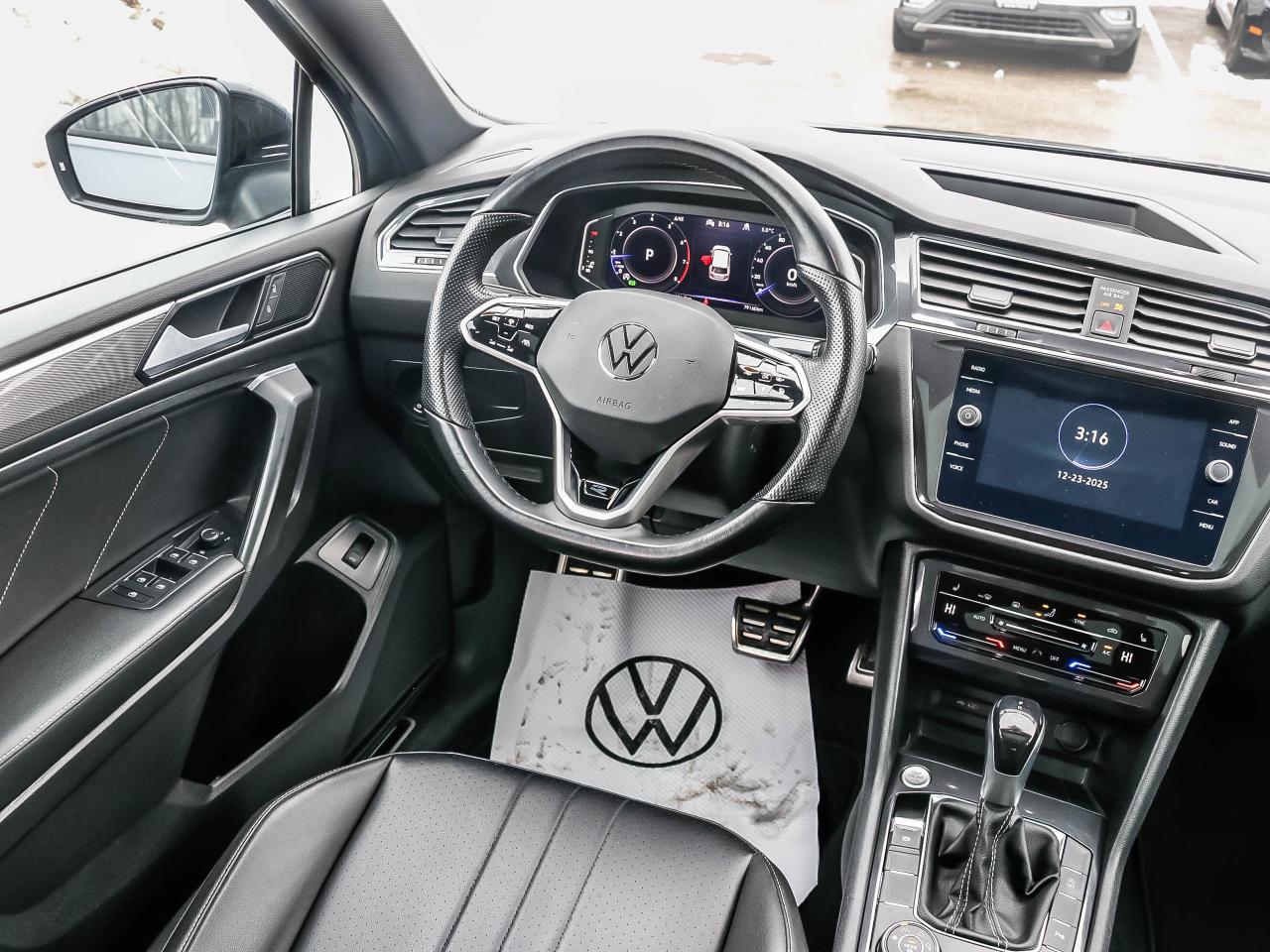 2022 Volkswagen Tiguan Comfortline R-Line Black Edition 4MOTION Photo