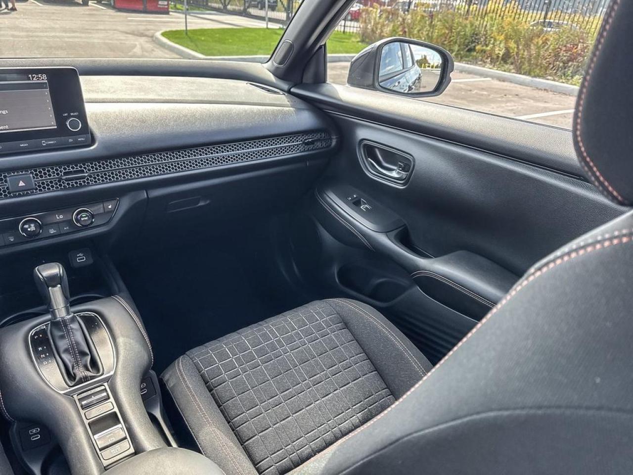 2024 Honda HR-V Sport Photo