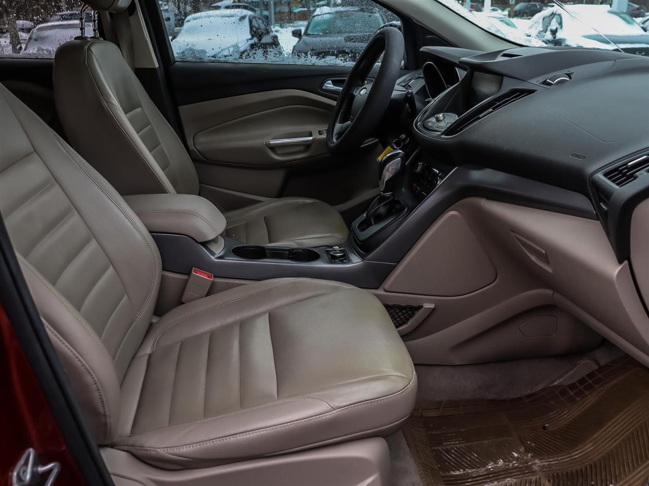 2015 Ford Escape SE 4WD Photo