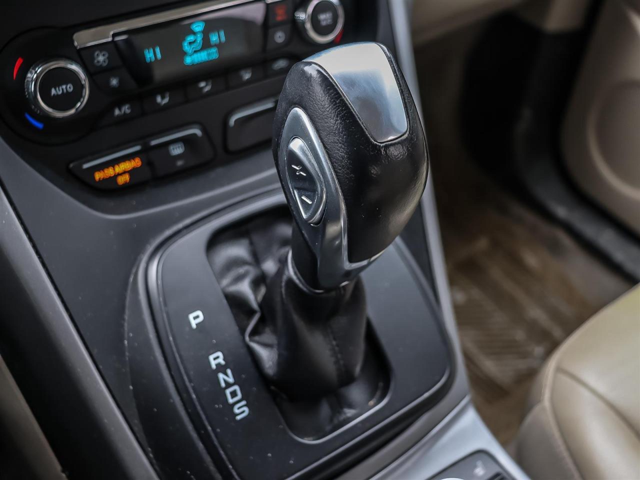 2015 Ford Escape SE 4WD Photo