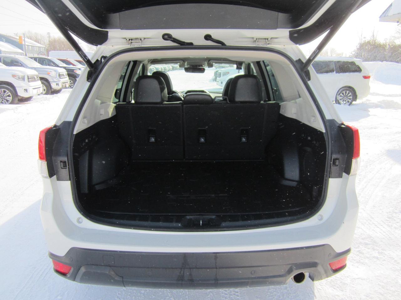 2020 Subaru Forester 2.5i Limited LEATHER NAV ROOF NO ACCIDENTS Photo