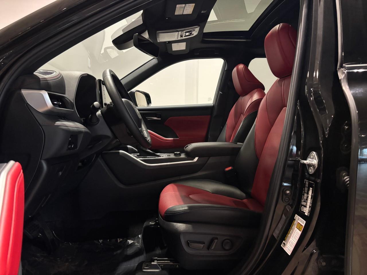 2022 Toyota Highlander XSE Photo