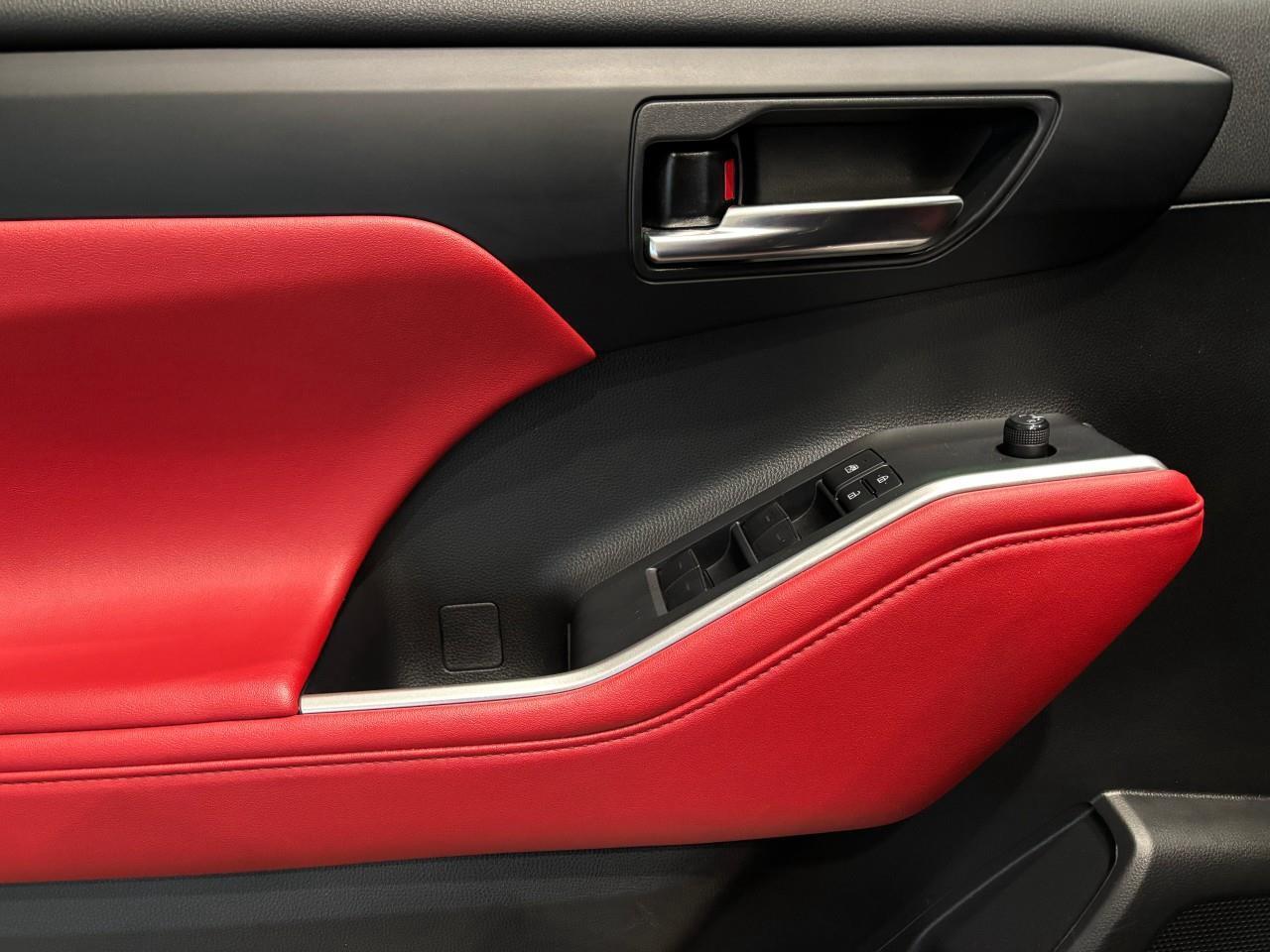 2022 Toyota Highlander XSE Photo