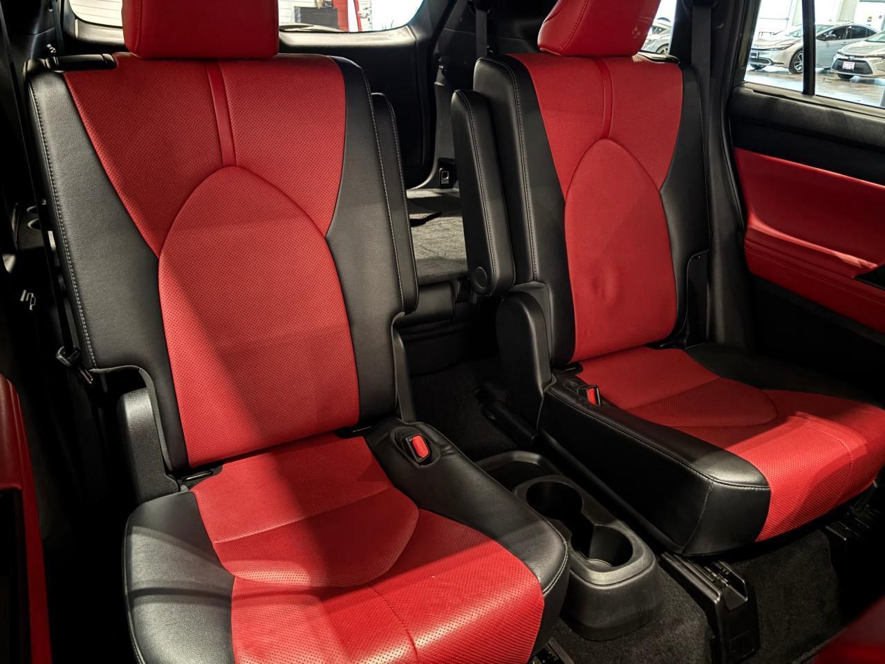 2022 Toyota Highlander XSE Photo