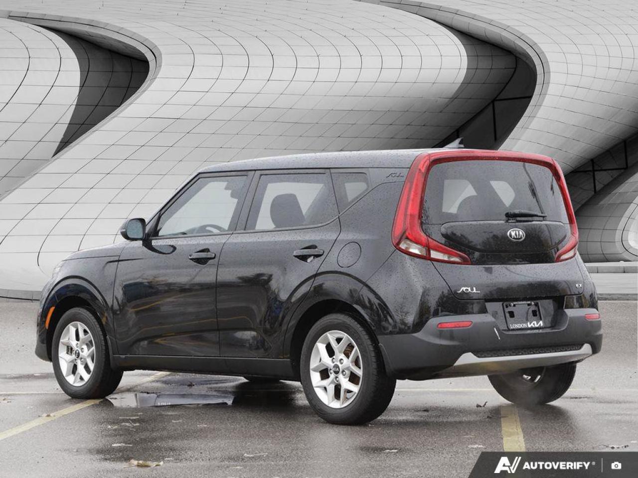 2020 Kia Soul EX   Apple CarPlay   Backup Camera   Heated Seats Photo