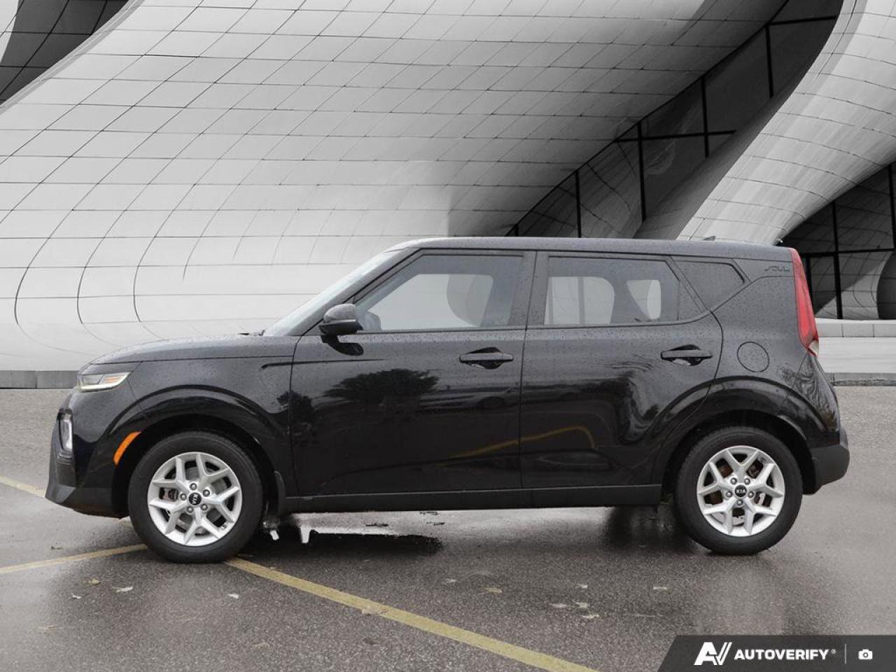 2020 Kia Soul EX   Apple CarPlay   Backup Camera   Heated Seats Photo