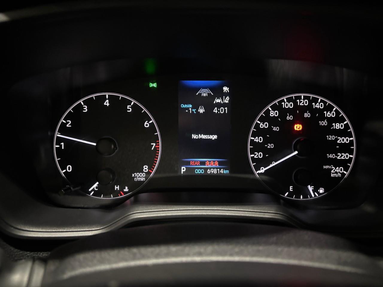 2024 Toyota Corolla Cross LE Photo