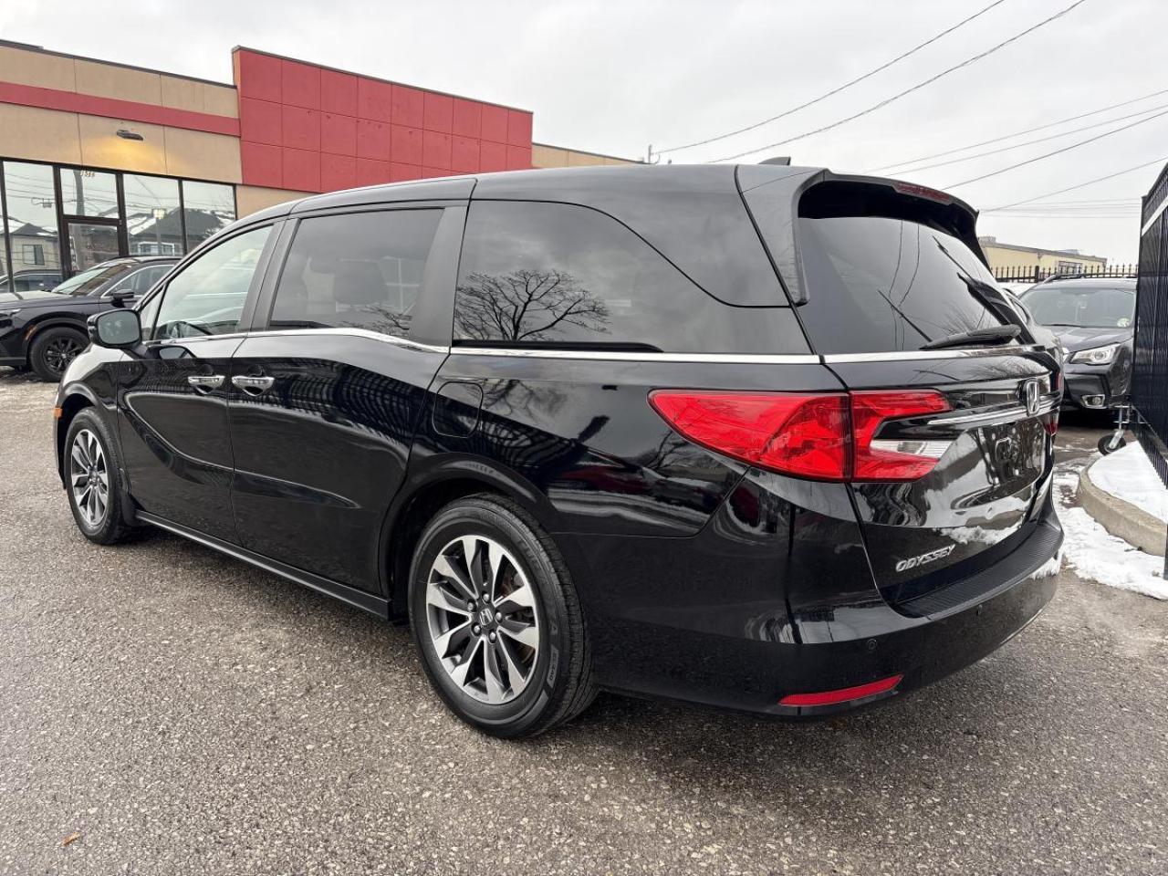 2022 Honda Odyssey EX-L w/Rear Entertainment System Photo